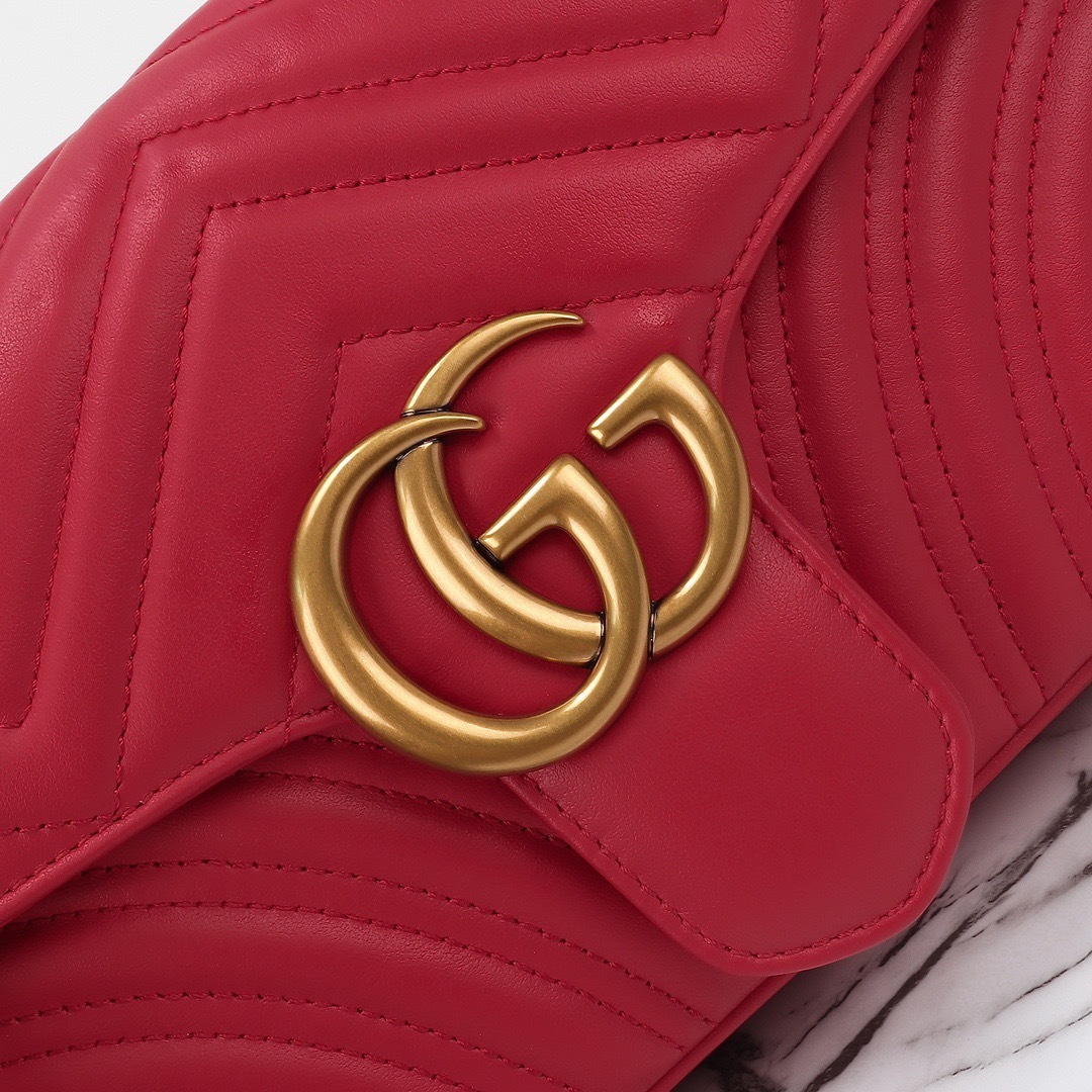 GG Marmont series medium shoulder bag