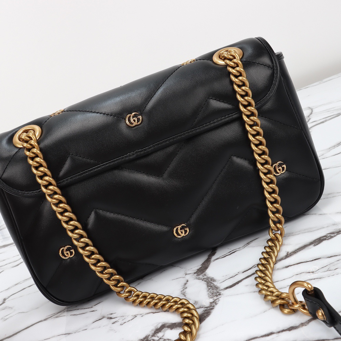 GG Marmont series medium shoulder bag