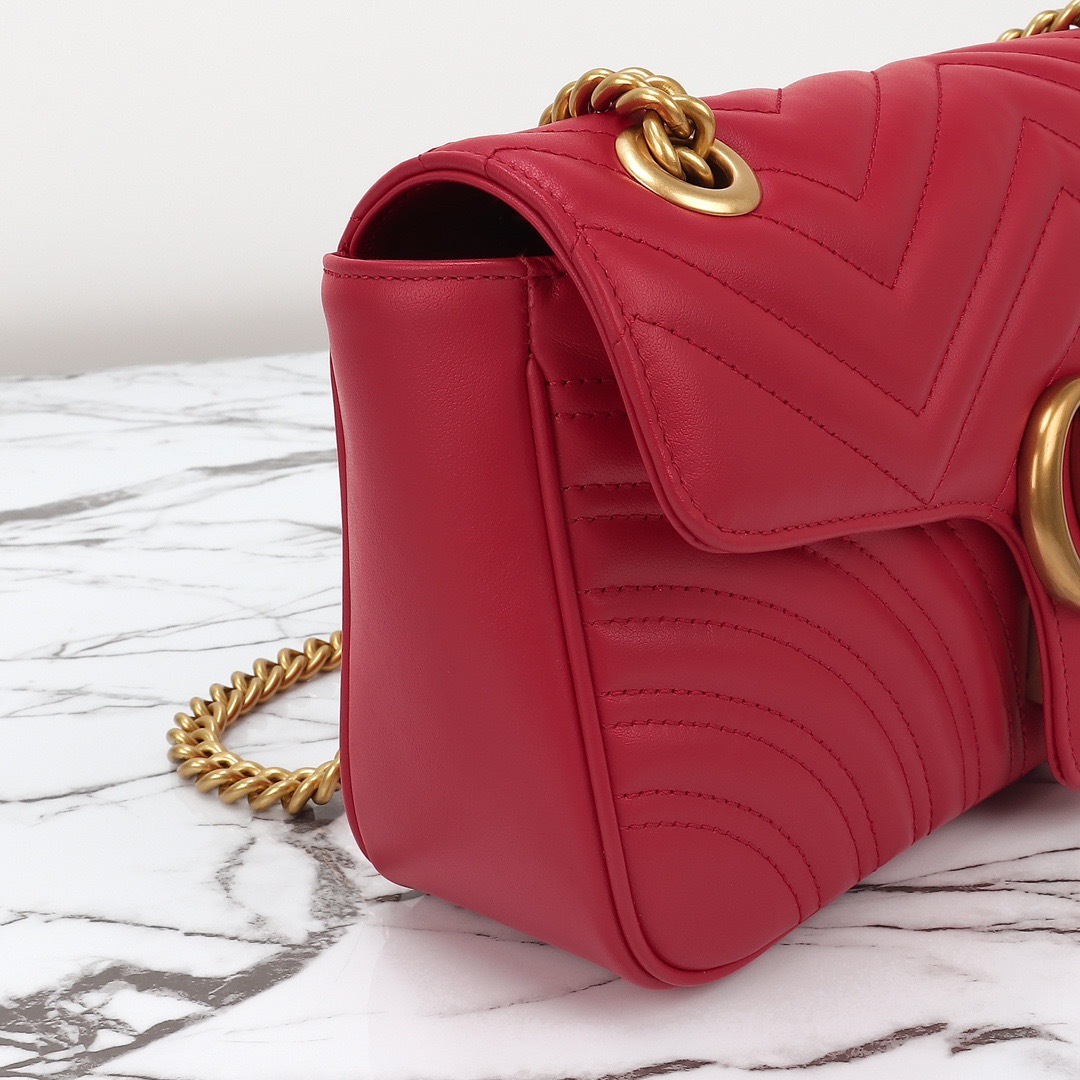 GG Marmont series medium shoulder bag