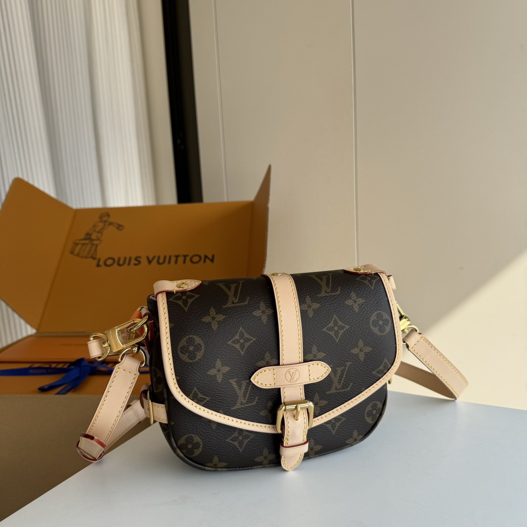 LV Saumur BB