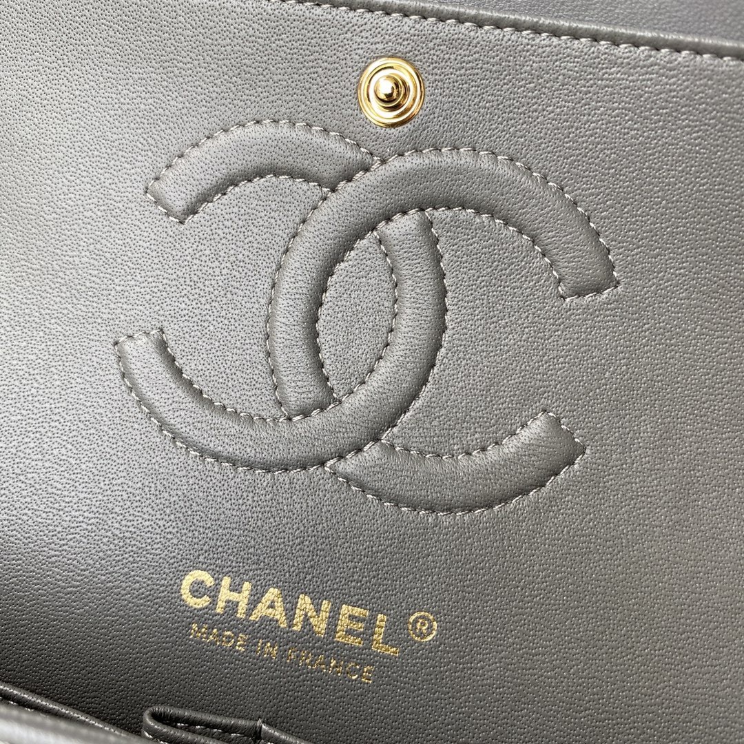 Chanel's classic 11.12 handbag
