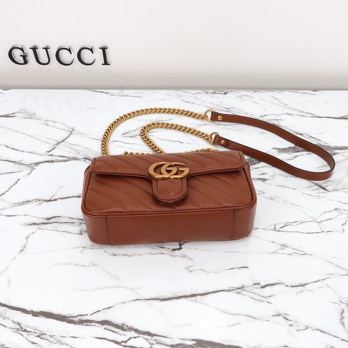 GG Marmont Small Shoulder Bag