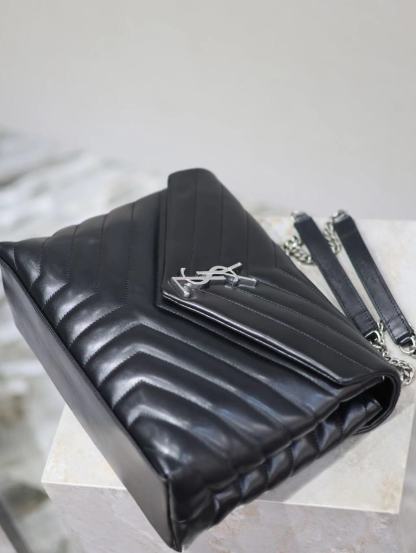YSL LOULOU MEDIUM CHAIN BAG IN QUILTED "Y" LEATHER