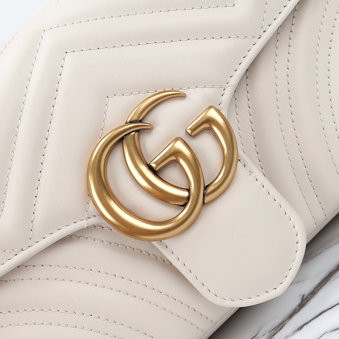 GG Marmont series medium shoulder bag