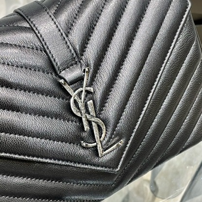YSL COLLEGE MEDIUM IN QUILTED LEATHER