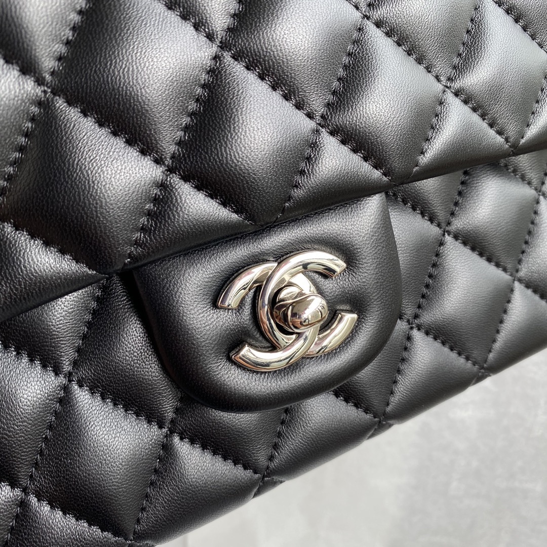 Chanel's classic 11.12 handbag