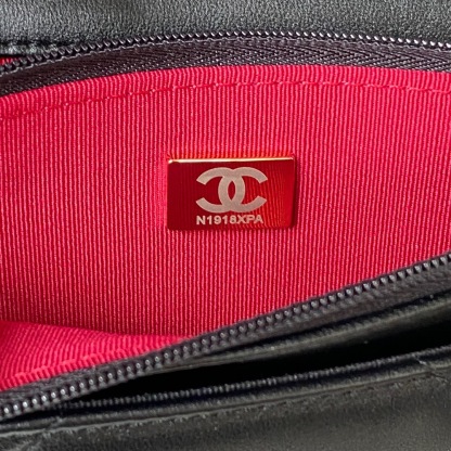 Chanel WOC