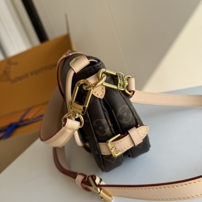 LV Saumur BB