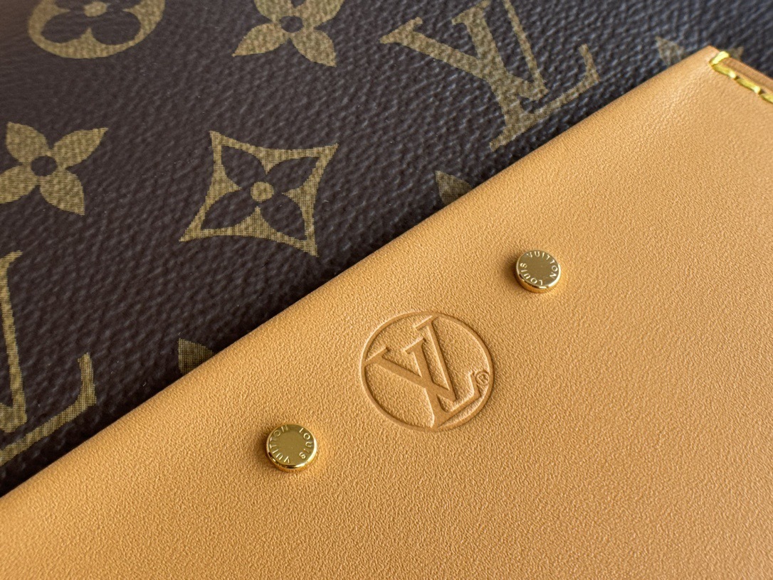 LV Mini Boîte Chaau