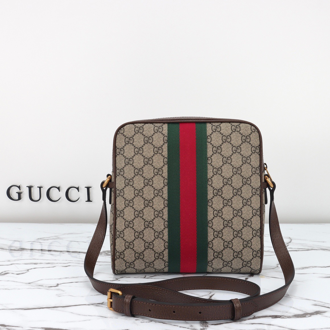 Ophidia series medium messenger bag