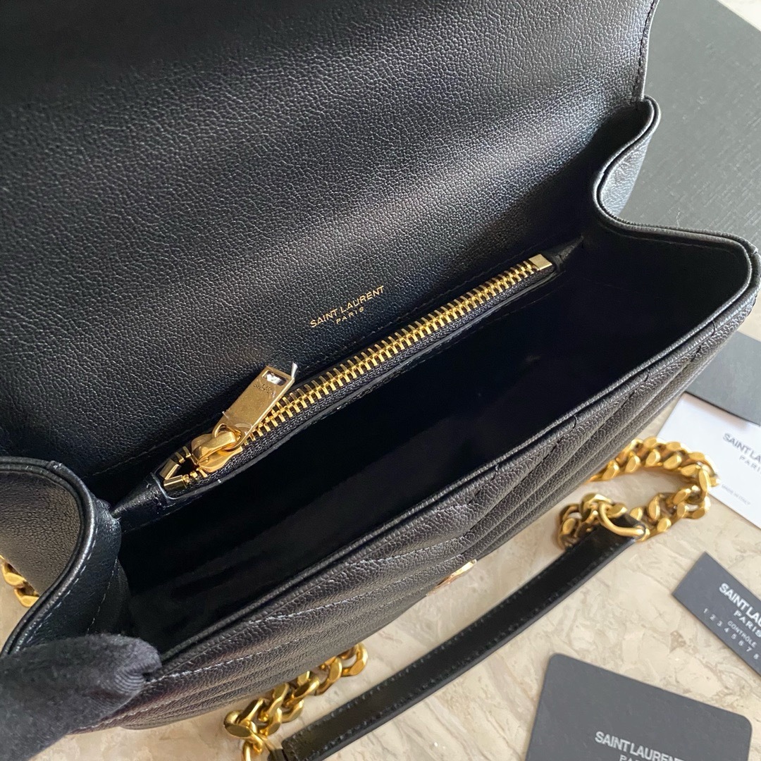 YSL COLLEGE MEDIUM IN QUILTED LEATHER