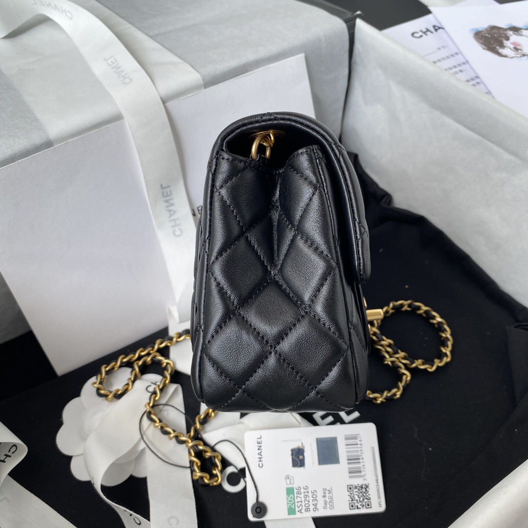 Chanel mini flap bag