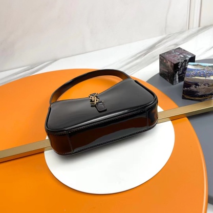 YSL MINI LE 5 A 7 IN PATENT LEATHER