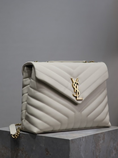 YSL LOULOU MEDIUM CHAIN BAG IN QUILTED "Y" LEATHER