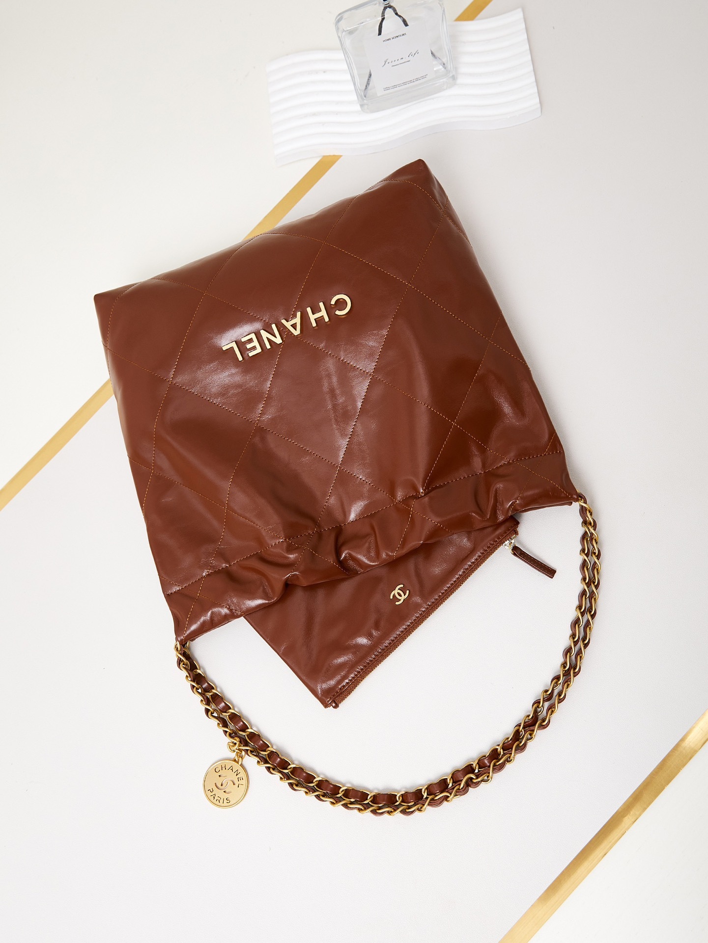 CHANEL 22 Small Handbag