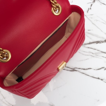 GG Marmont Small Shoulder Bag