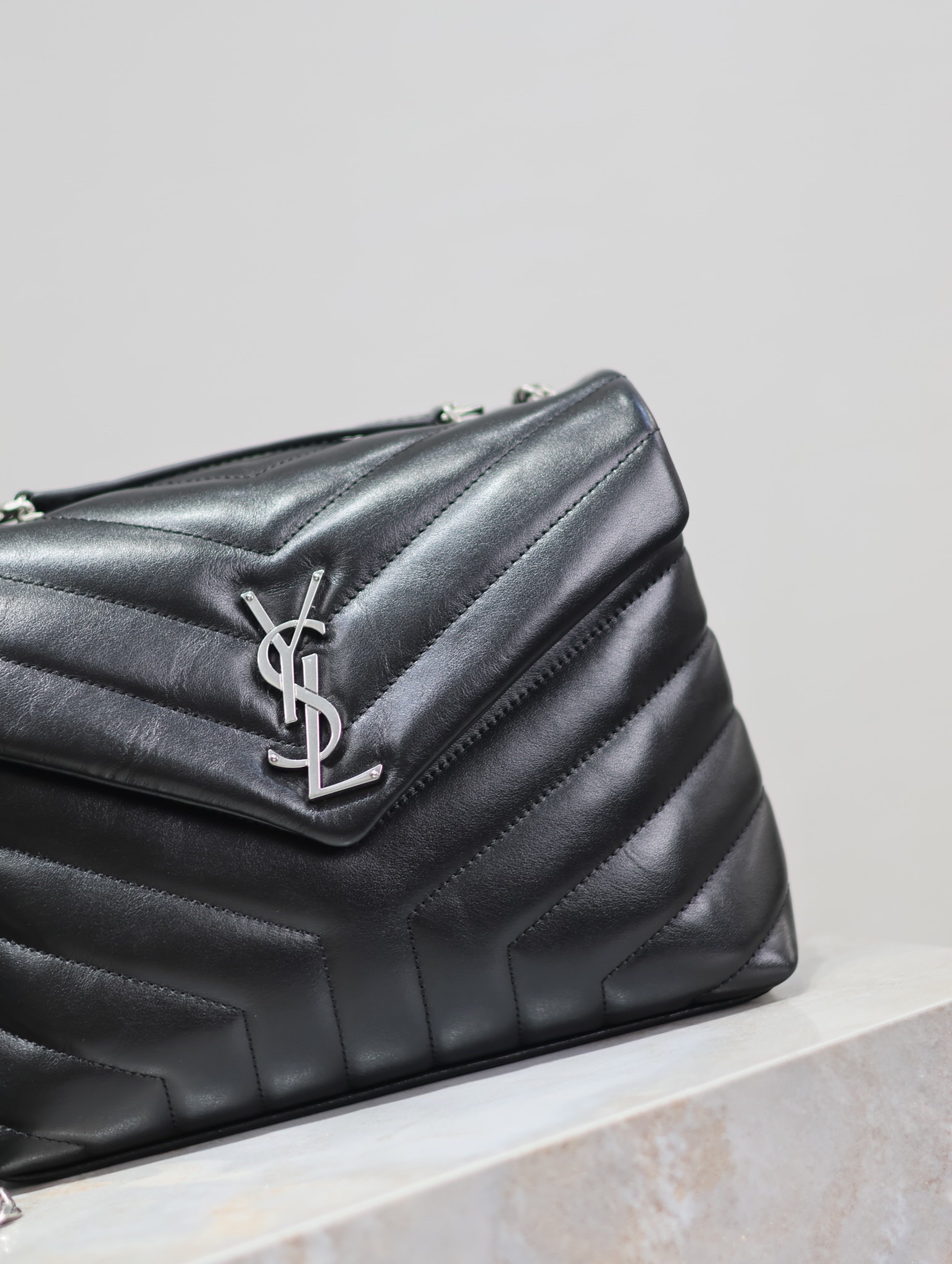 YSL LOULOU SMALL CHAIN BAG IN QUILTED "Y" LEATHER