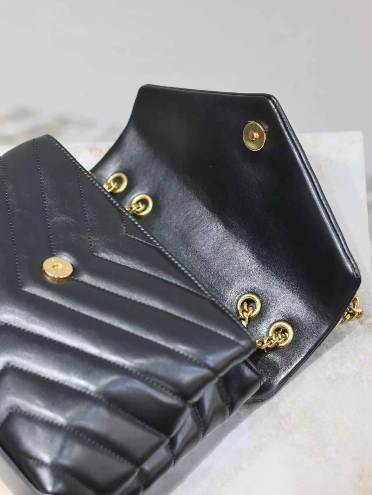 YSL LOULOU SMALL CHAIN BAG IN QUILTED "Y" LEATHER