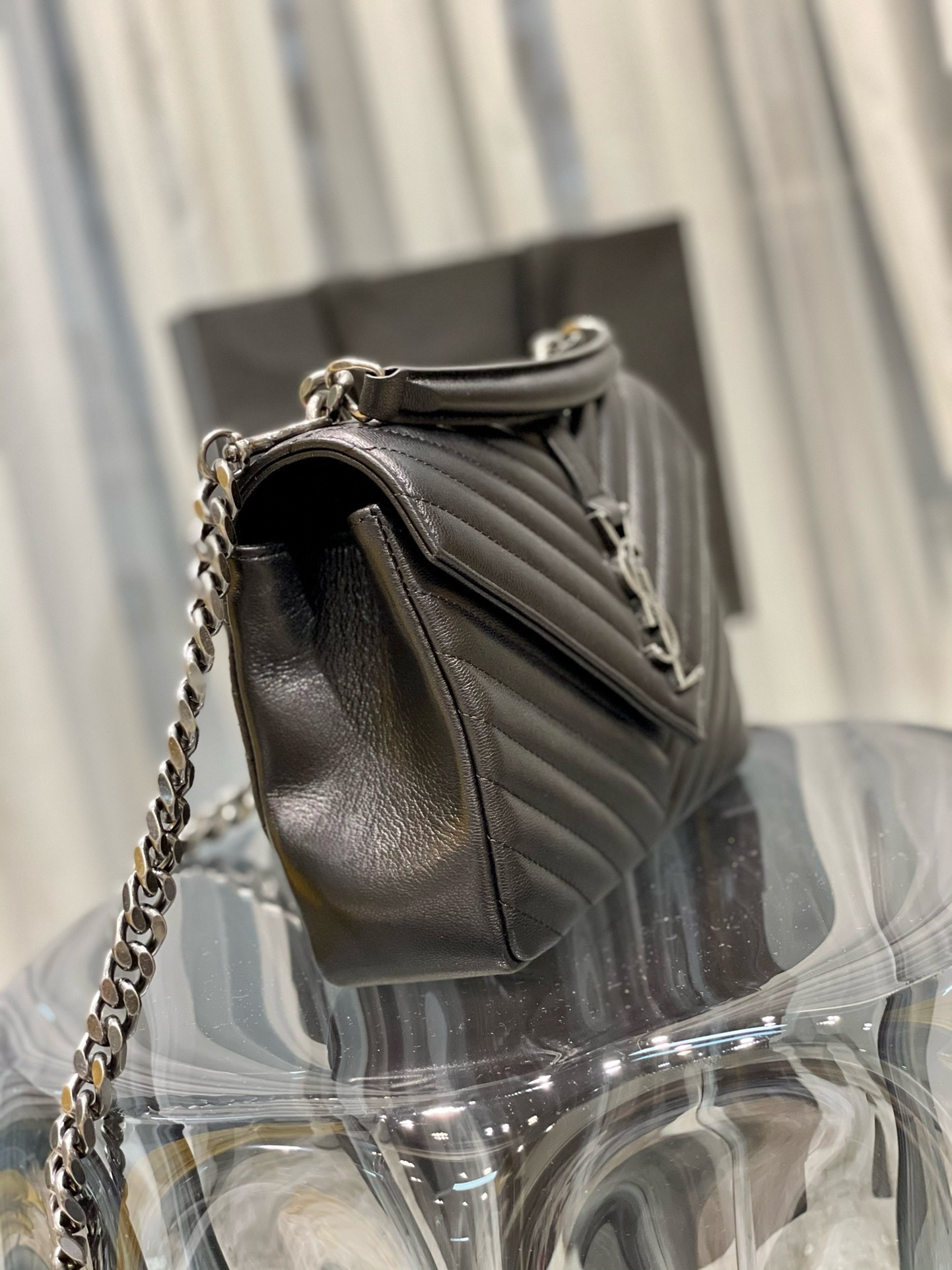 YSL COLLEGE MEDIUM IN QUILTED LEATHER