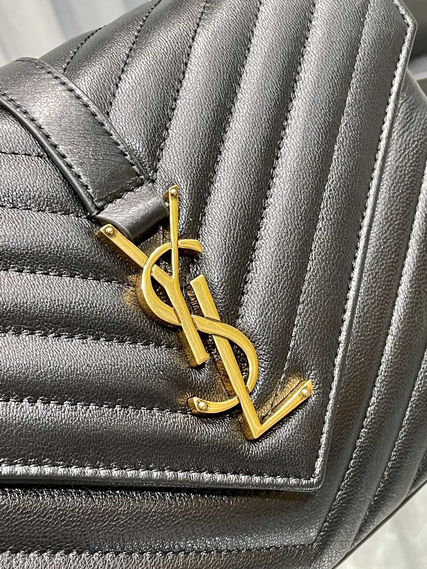 YSL COLLEGE MEDIUM IN QUILTED LEATHER