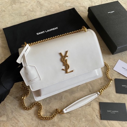 YSL SUNSET MEDIUM CHAIN BAG IN SMOOTH LEATHER
