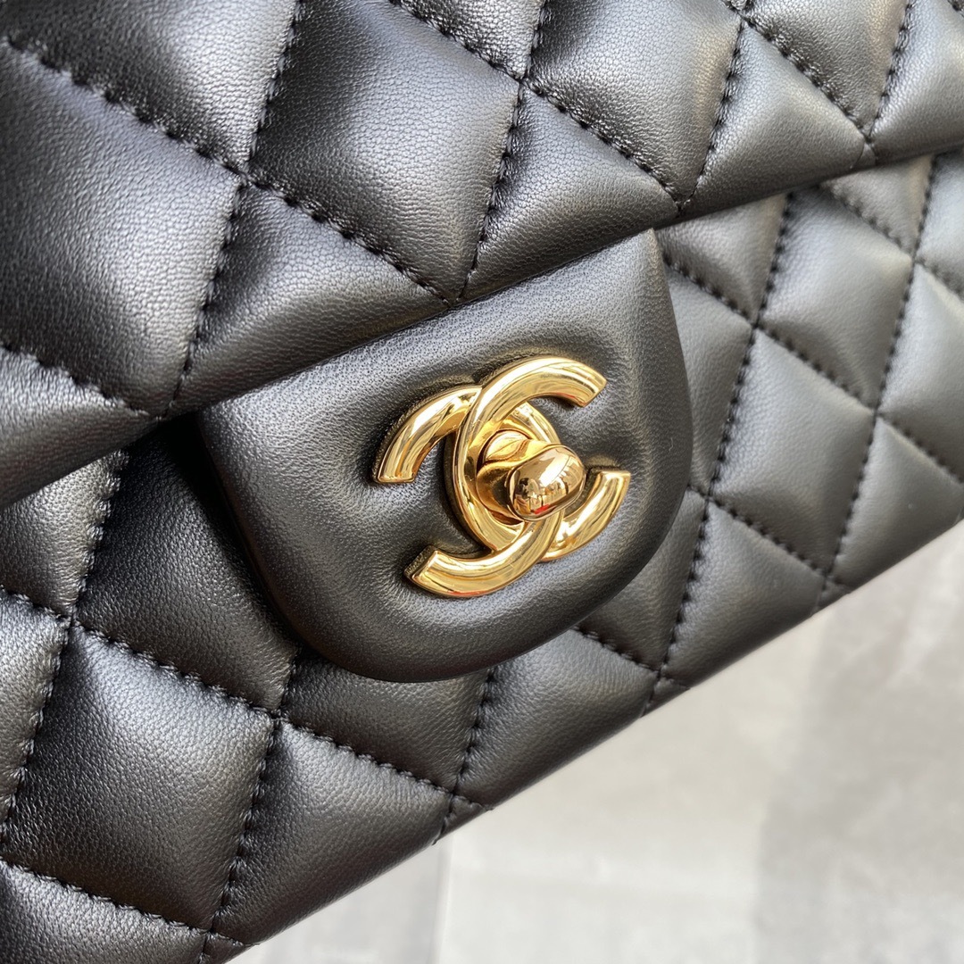 Chanel's classic 11.12 handbag