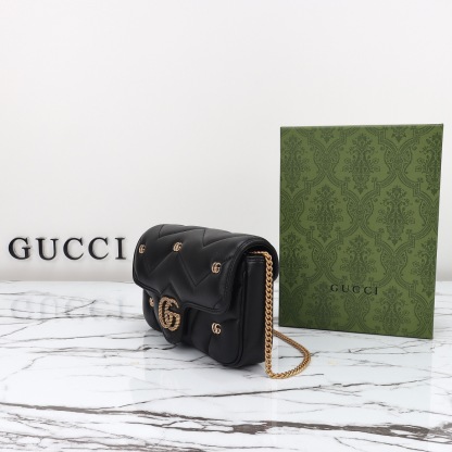 GG Marmont Small Shoulder Bag (with Card Holder)