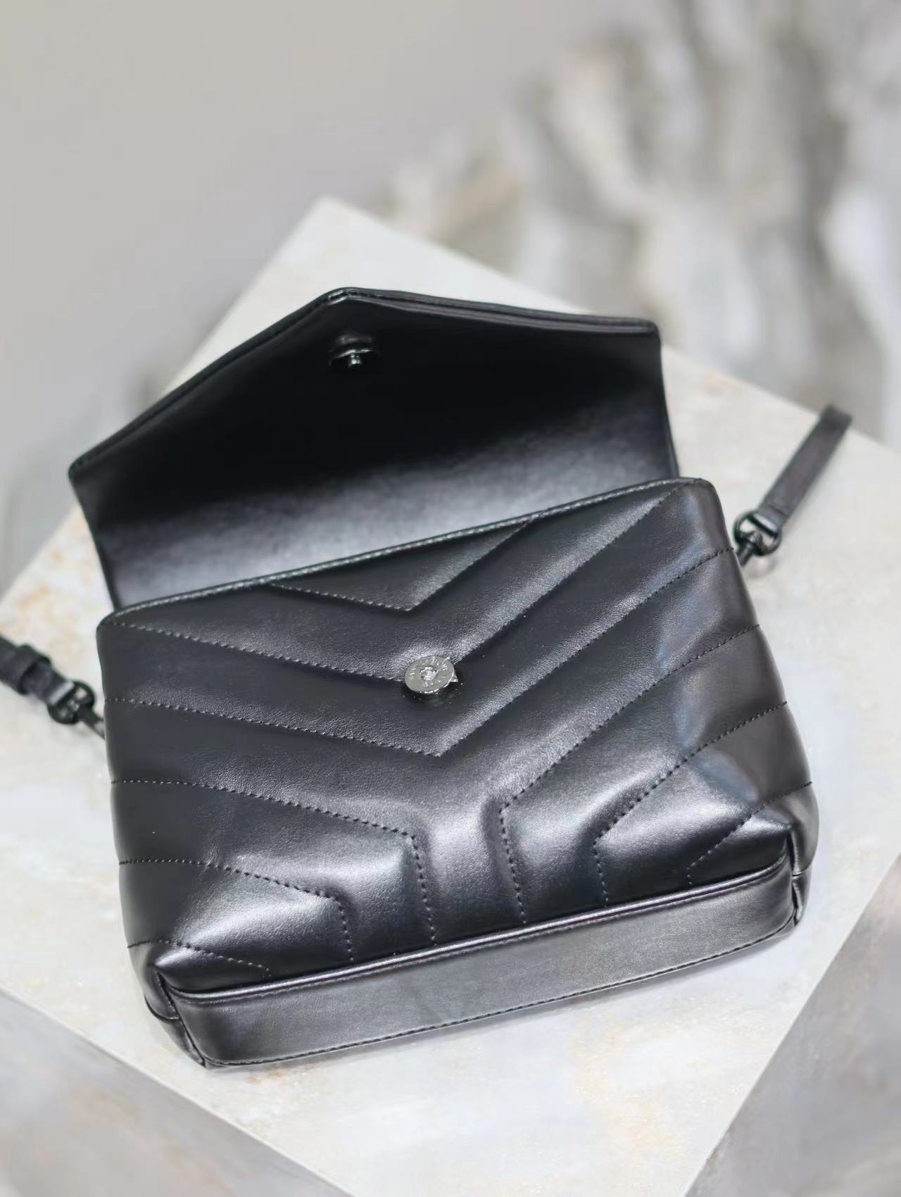 YSL LOULOU TOY STRAP BAG IN QUILTED "Y" LEATHER