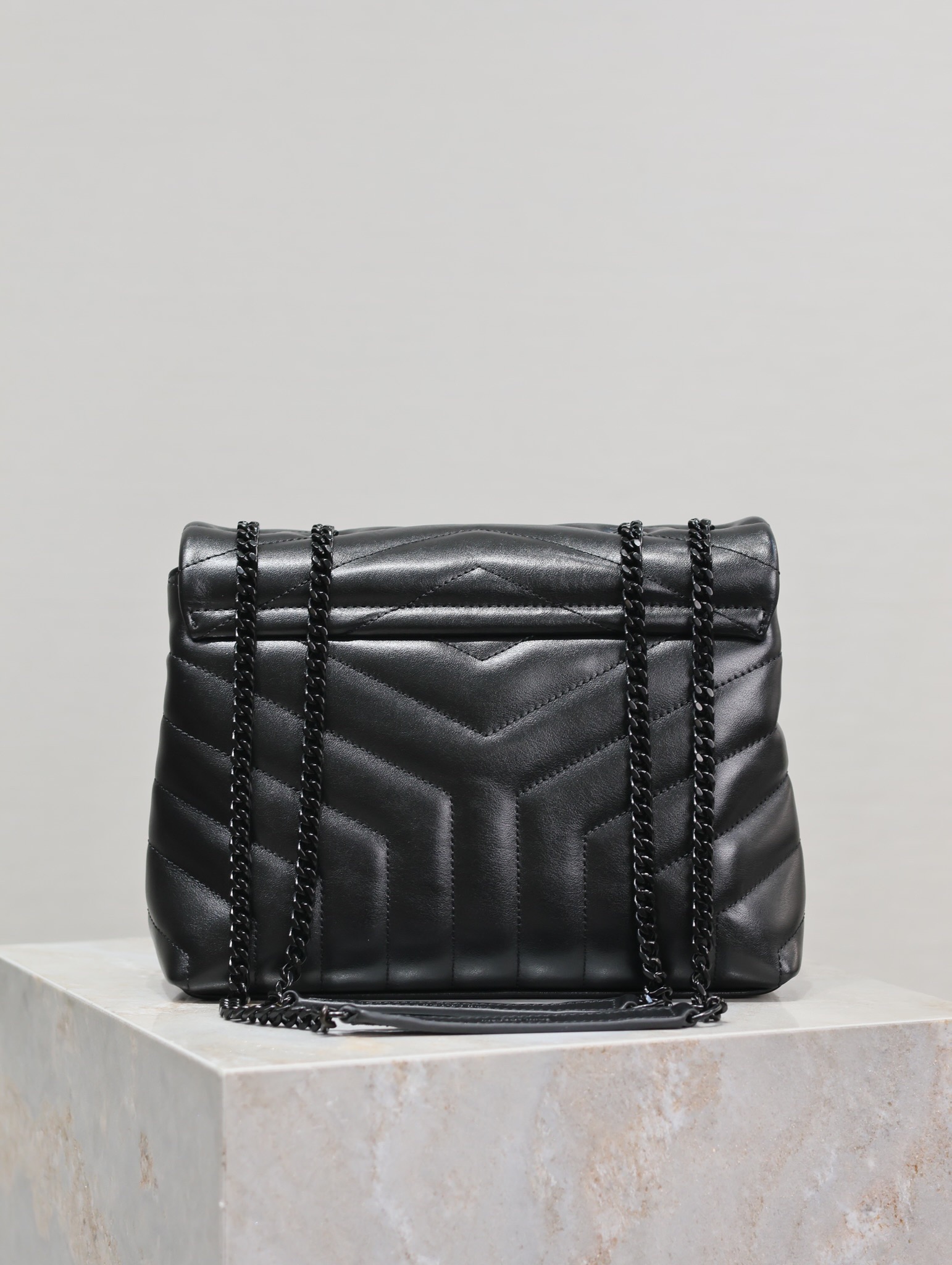 YSL LOULOU SMALL CHAIN BAG IN QUILTED "Y" LEATHER