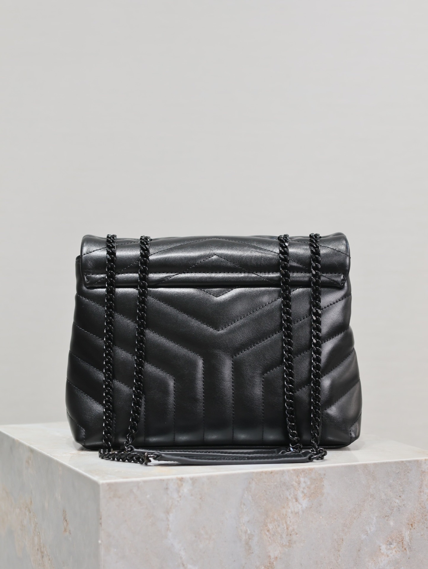 YSL LOULOU SMALL CHAIN BAG IN QUILTED "Y" LEATHER