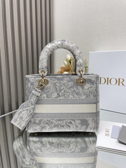 Christian Dior Medium Lady Dior Bag