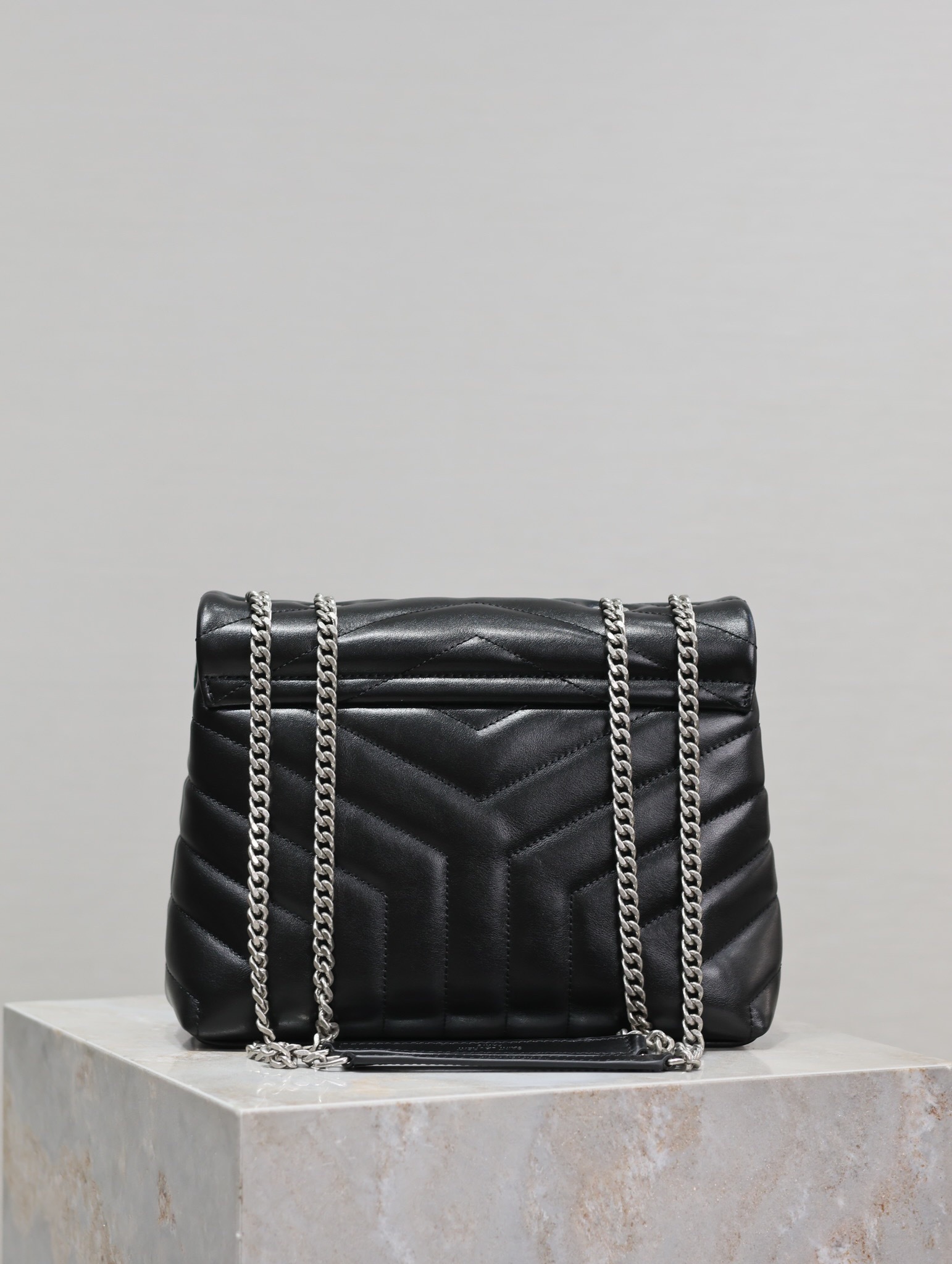 YSL LOULOU SMALL CHAIN BAG IN QUILTED "Y" LEATHER