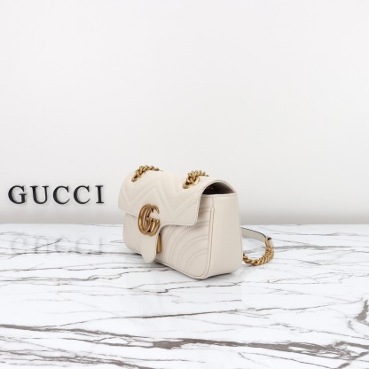 GG Marmont Small Shoulder Bag