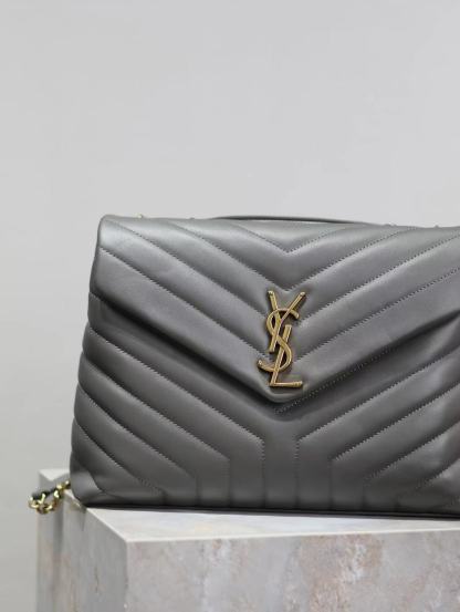 YSL LOULOU MEDIUM CHAIN BAG IN QUILTED "Y" LEATHE
