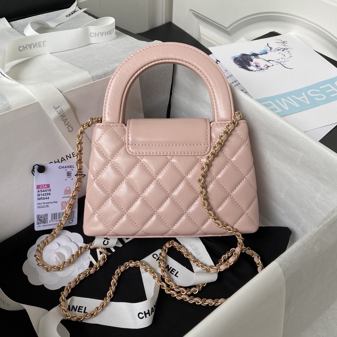 Chanel Kelly