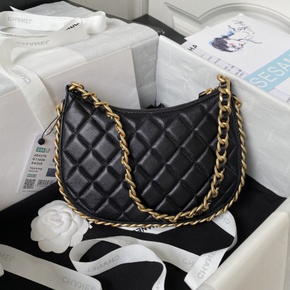 Chanel Hobo underarm bag