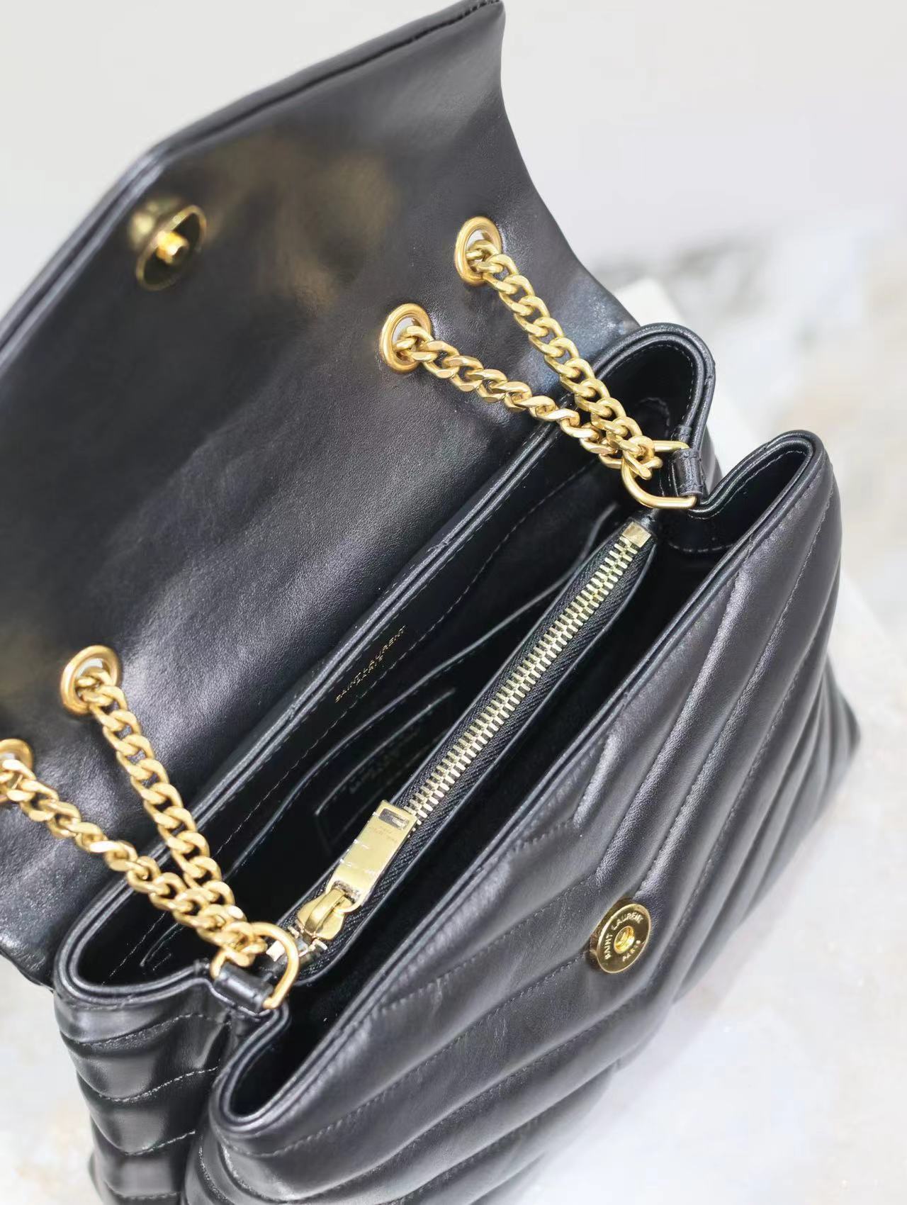 YSL LOULOU SMALL CHAIN BAG IN QUILTED "Y" LEATHER