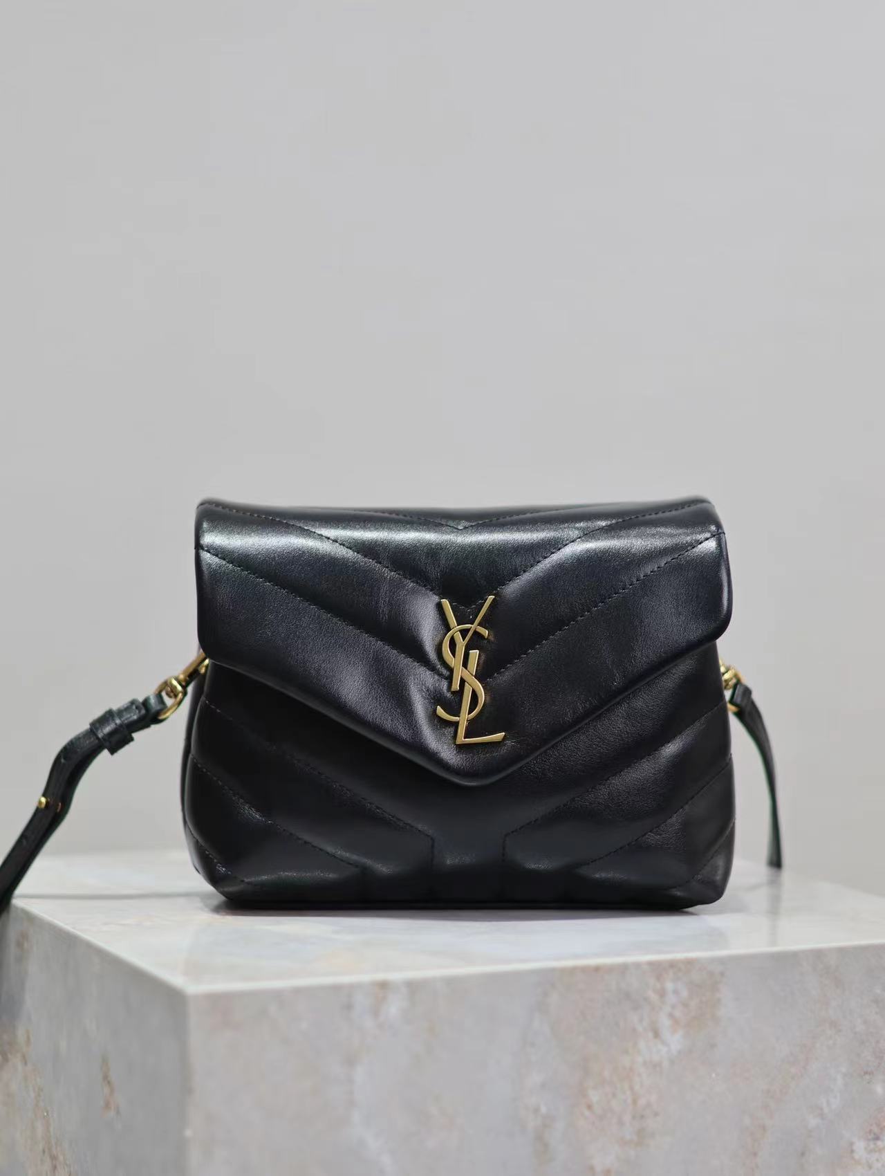 YSL TOY LOULOU IN QUILTED LEATHER