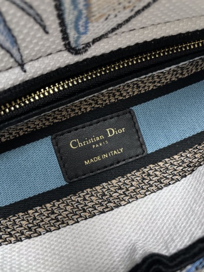 Christian Dior Medium Lady Dior Bag