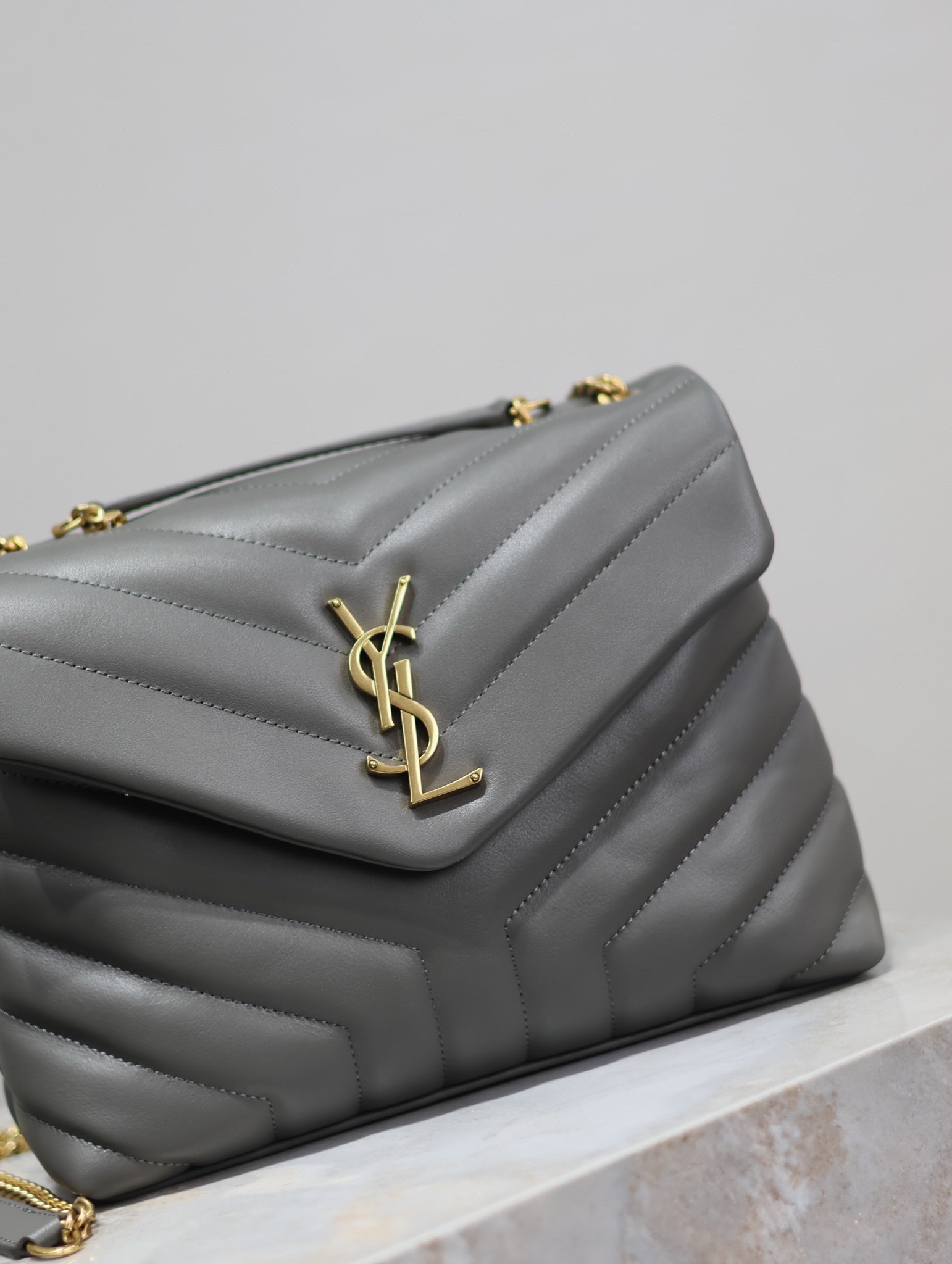 YSL LOULOU SMALL CHAIN BAG IN QUILTED "Y" LEATHER