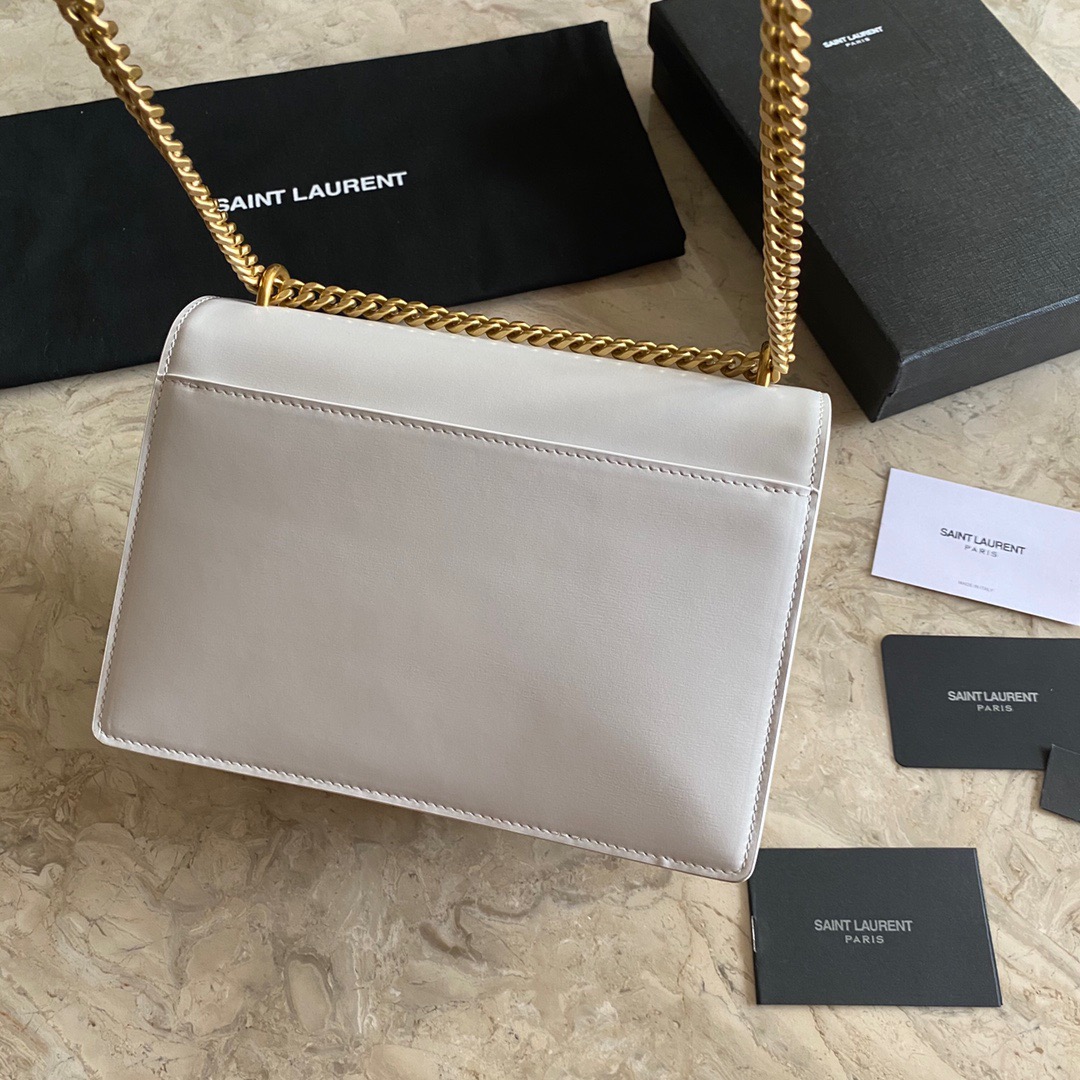 YSL SUNSET MEDIUM CHAIN BAG IN SMOOTH LEATHER