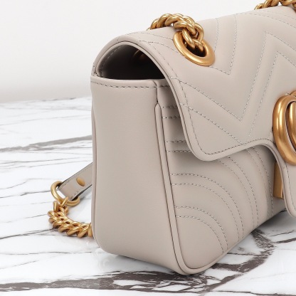 GG Marmont Small Shoulder Bag