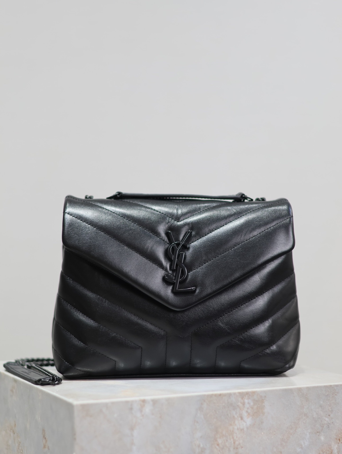 YSL LOULOU SMALL CHAIN BAG IN QUILTED "Y" LEATHER