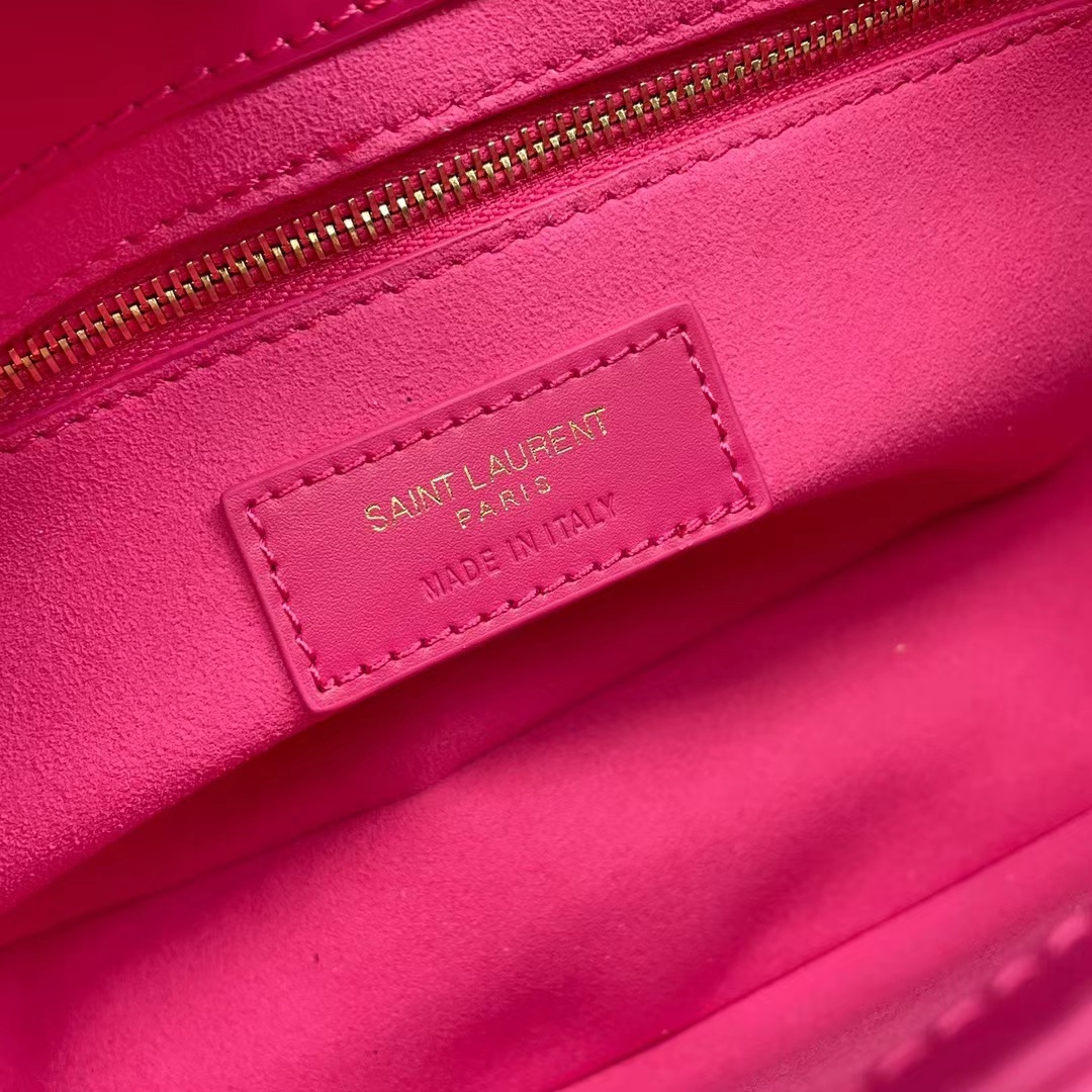 YSL LE 5 À 7 IN SMOOTH LEATHER