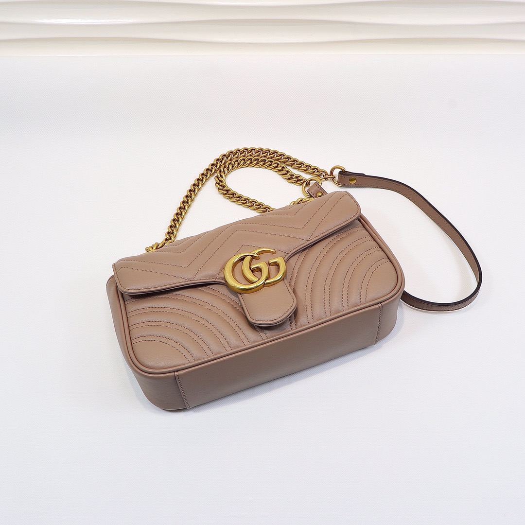 GG Marmont series medium shoulder bag