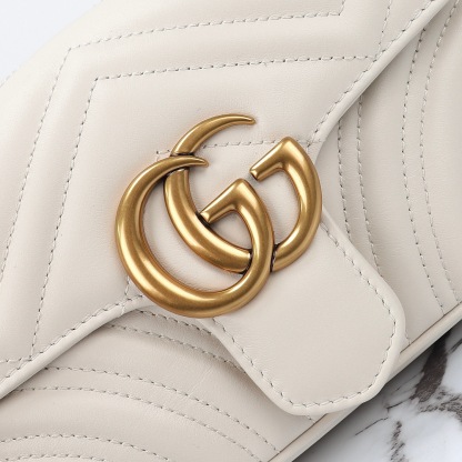 GG Marmont Small Shoulder Bag