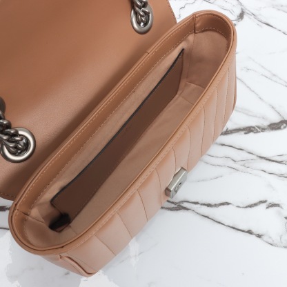 GG Marmont series medium shoulder bag