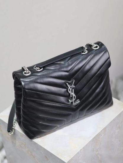 YSL LOULOU MEDIUM CHAIN BAG IN QUILTED "Y" LEATHER