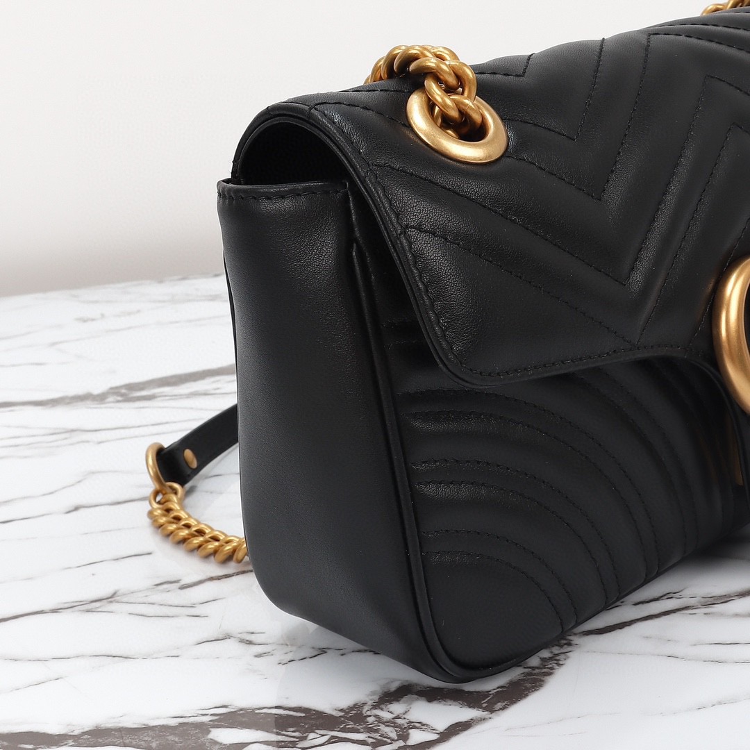 GG Marmont series medium shoulder bag