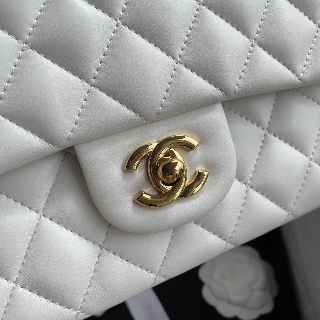 Chanel's classic 11.12 handbag